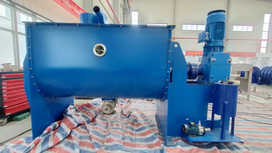 EMC易倍自动投喂系统成功交付经海6号(图2)